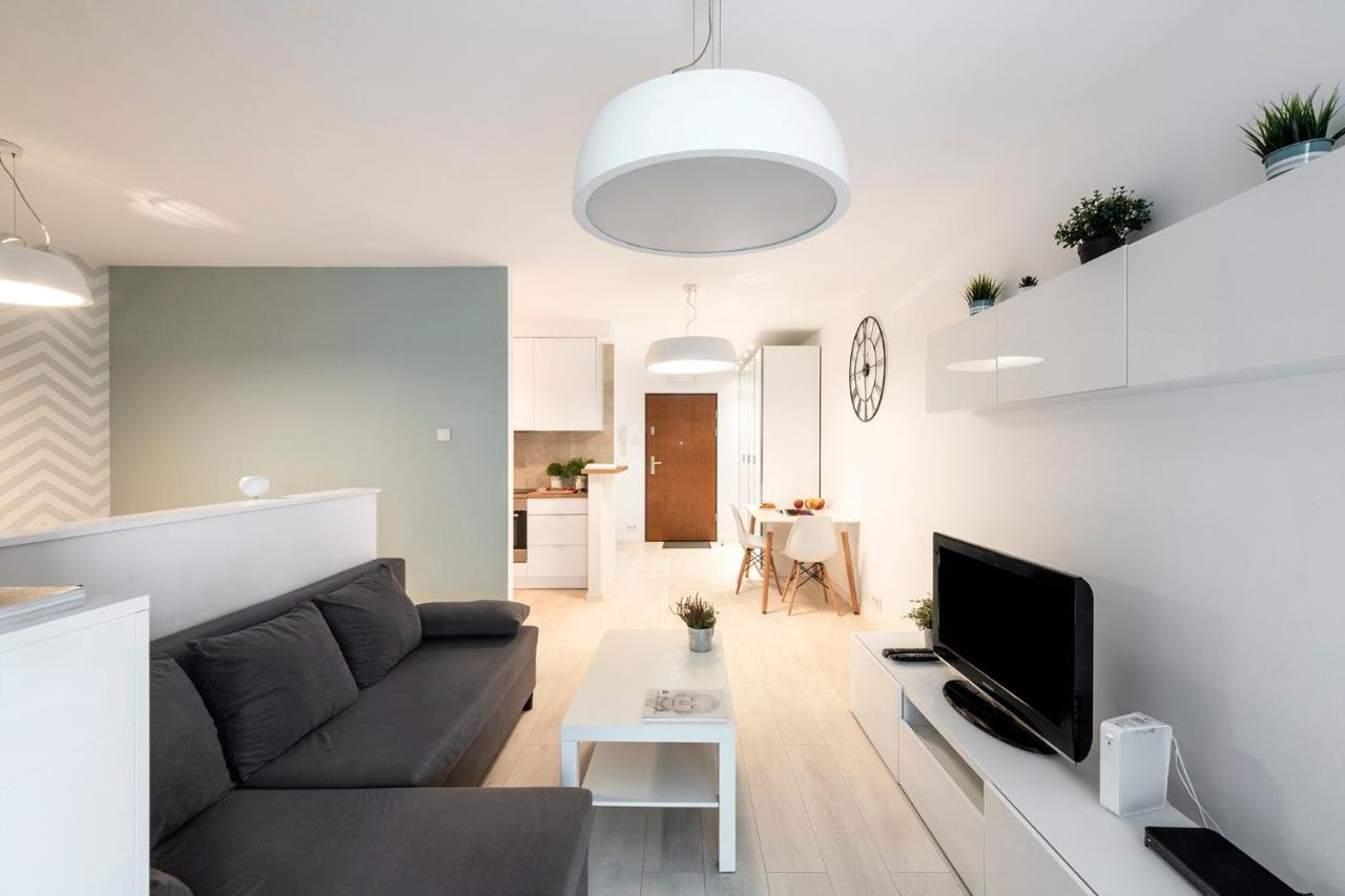 Waw Apartamenty Manhattan Warsaw Exterior photo