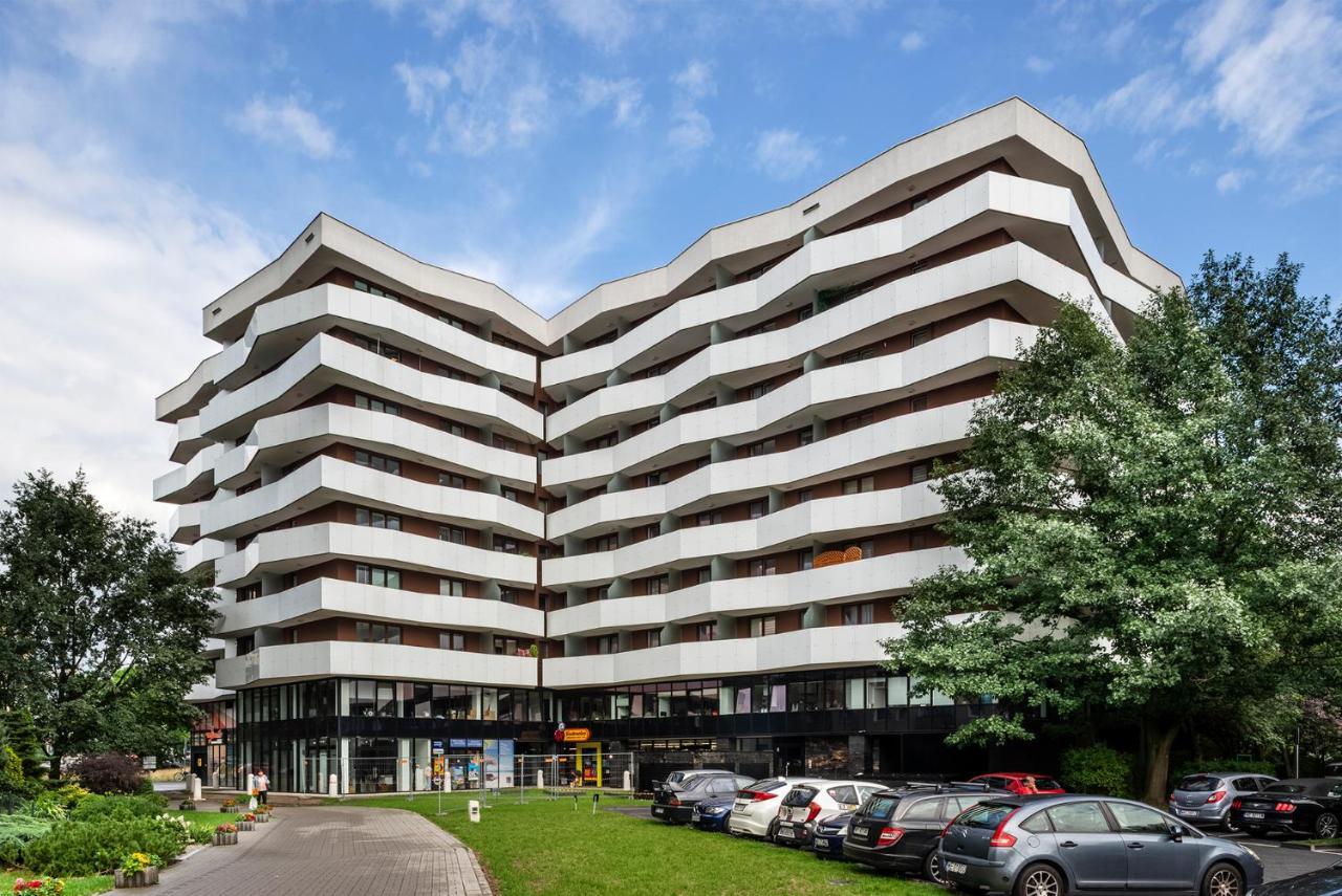 Waw Apartamenty Manhattan Warsaw Exterior photo